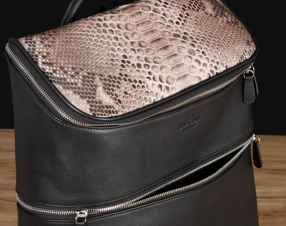 Laredo Backpack L Python