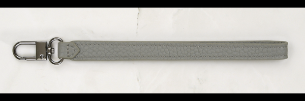 A186 ハンドストラップ +¥1,500