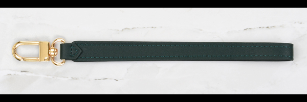 A210 ハンドストラップ +¥1,500