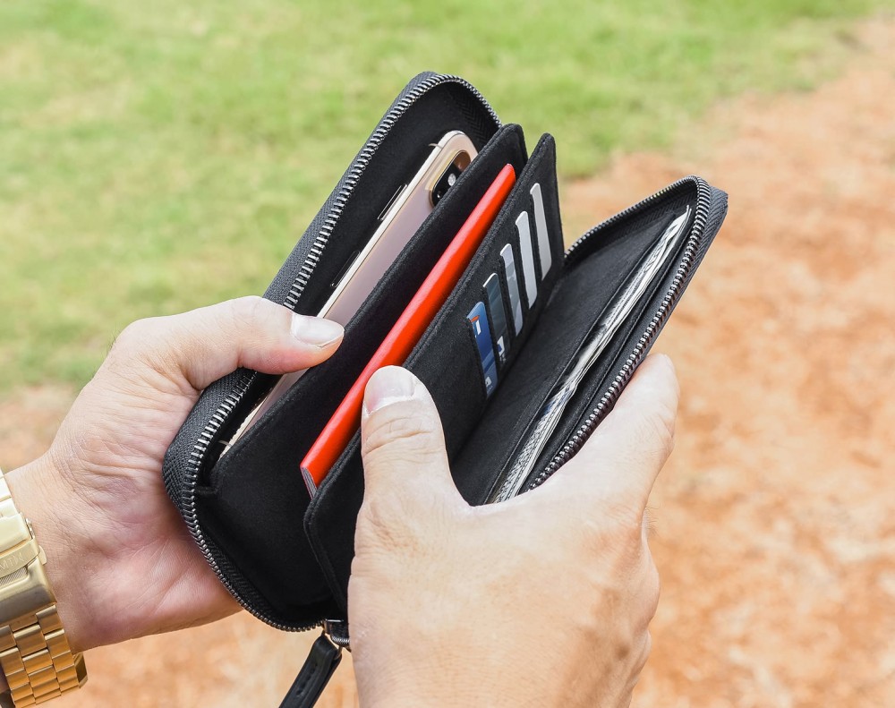 Dakota V3 Travel Case