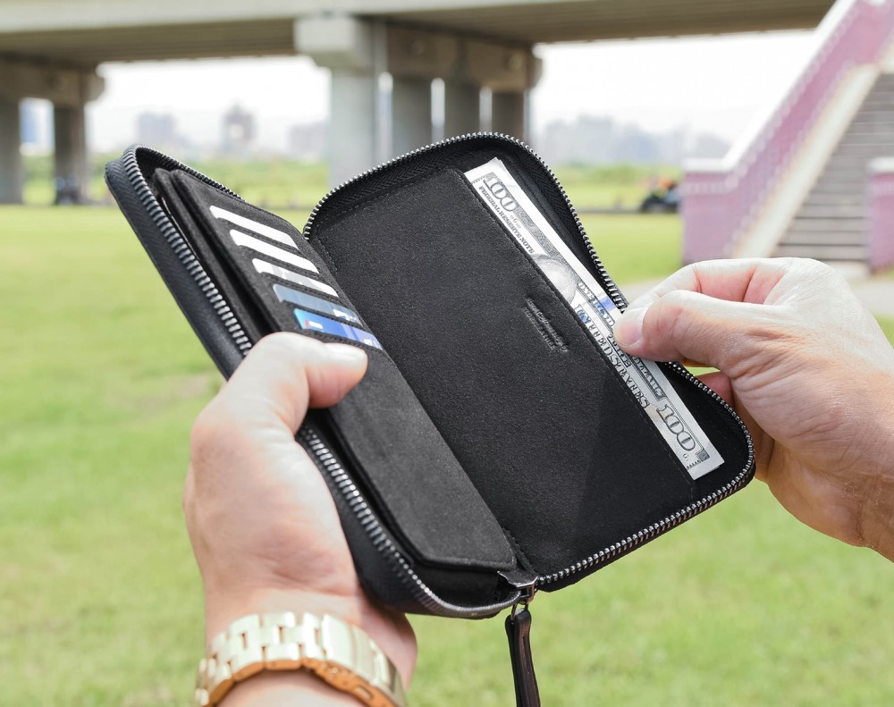 Dakota V3 Travel Case