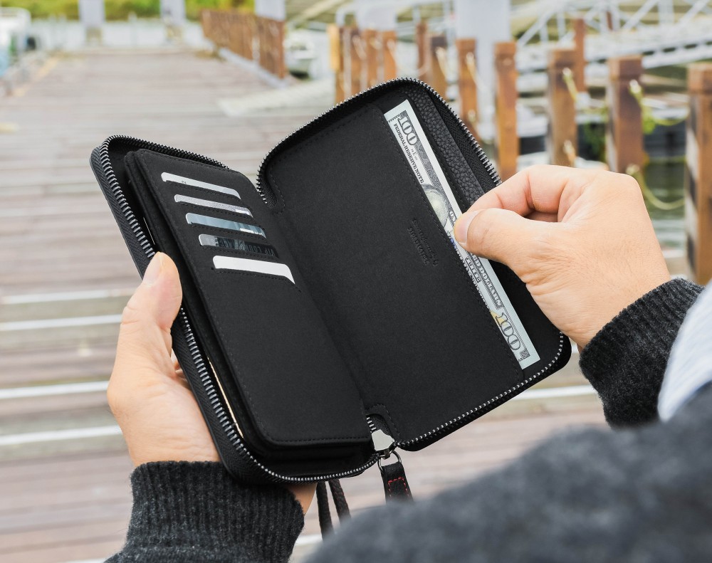 Dakota V3 Travel Case