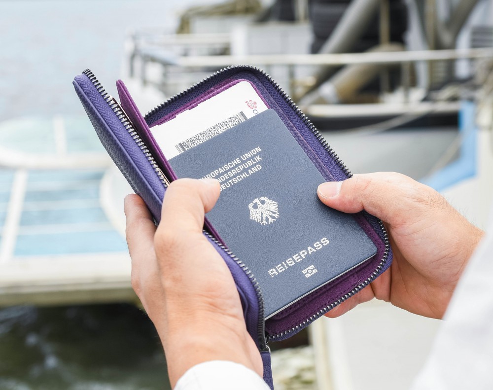 Dakota V3 Travel Case